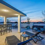 Premium Ventus Rosa - Bora Penthouse 公寓 扎达尔