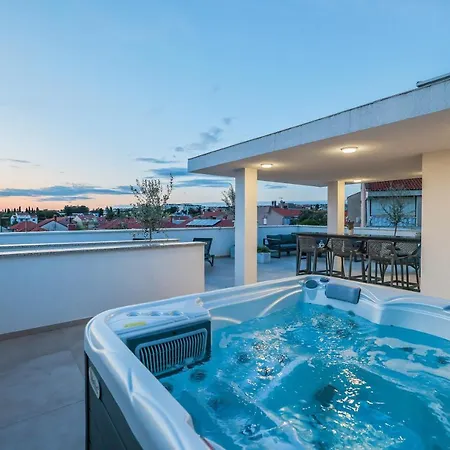 Premium Ventus Rosa - Bora Penthouse 扎达尔